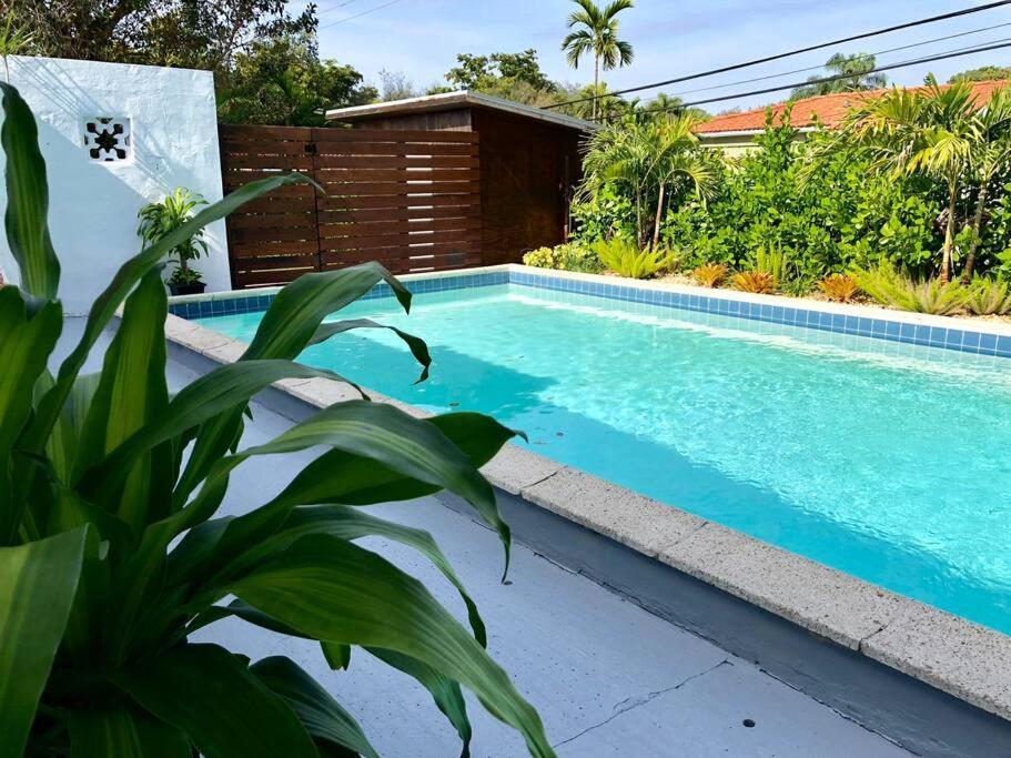 House With Pool, 10 Mins Drive To The Beach! Vila Miami Shores Exterior foto