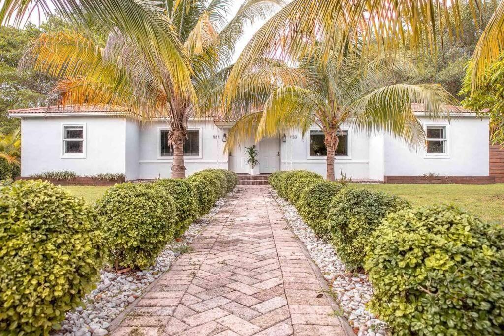 House With Pool, 10 Mins Drive To The Beach! Vila Miami Shores Exterior foto